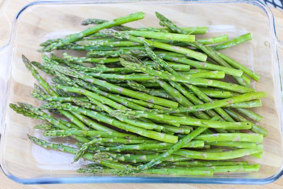 bunch of asparagus