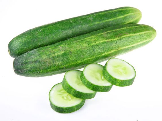 full size and sliced cucumber that have benefit for health