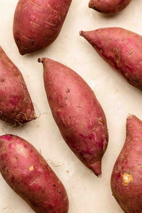 bunch of sweet potatoes