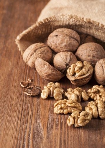 bunch of walnut to cleanse your liver
