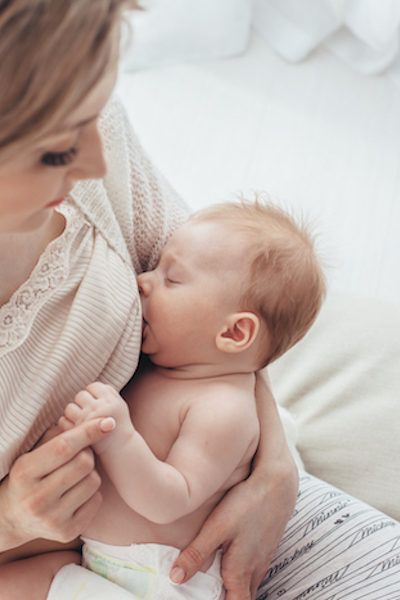 Breast milk feed actually good to reduce fever in babies