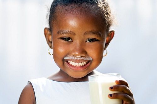 drinking milk can make your child stay hydrate