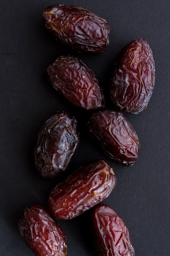 dates for maintain liver health