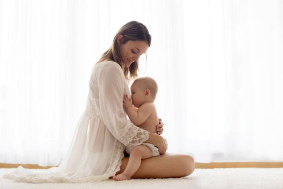 upright or koala holding breastfeeding is good choice for new moms as alternative changing position