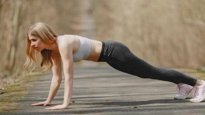 beginner yoga pose for women to lose belly fat