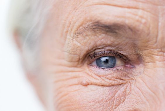 age macular degeneration is different from an eye infection