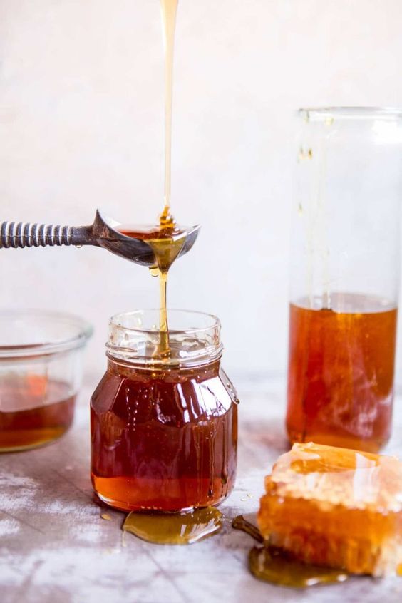 manuka honey for blepharitis treatment